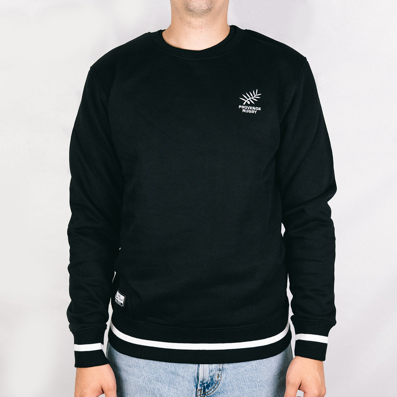 Pull col rond noir